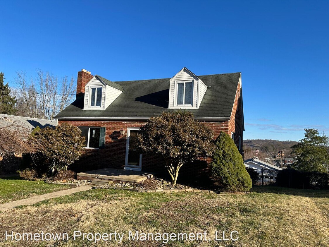 1018 Jackson Ave, Parkersburg, WV 26101 House Rental in Parkersburg