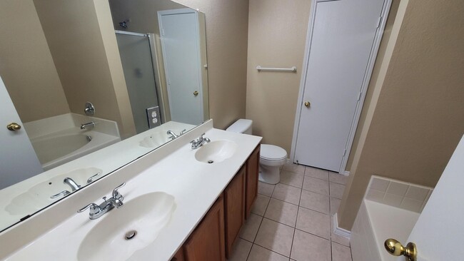 Building Photo - Move in ready Wylie home over 2700 sqft!