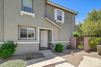 Building Photo - 25 Lone Cove Ct