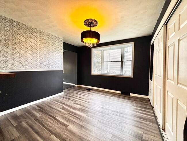 Foto del edificio - 3 bedroom 1 bath House for rent Greensburg, PA