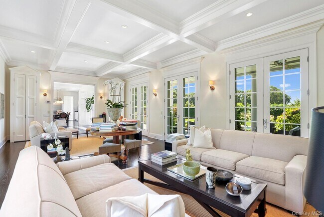 Foto del edificio - 10 Horse Meadow Ln