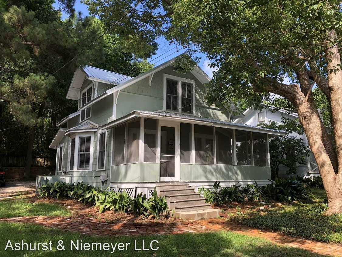 Primary Photo - 2 br, 1.5 bath House - 19 Fels Ave