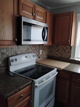 Building Photo - 153 Delhi St