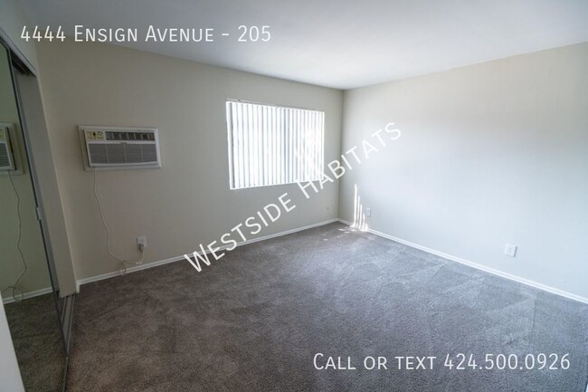 Building Photo - 4444 Ensign Ave