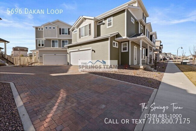 Photo - 5696 Dakan Lp House