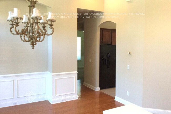 Foto del edificio - 2394 W Clovelly Ln