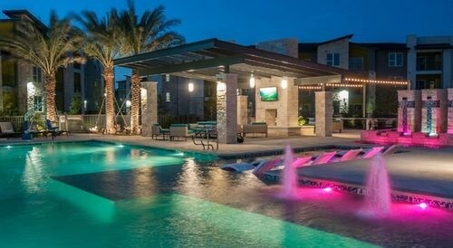 Foto del edificio - 14400 The Lakes Blvd