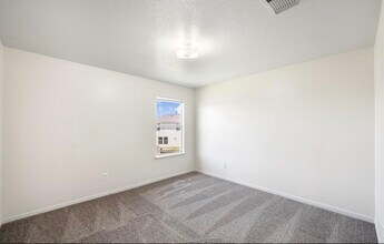 Building Photo - 19411 Kadabra Dr