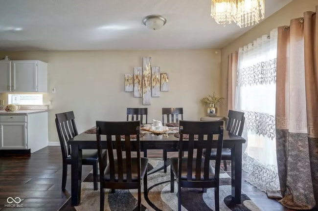 Foto del edificio - 9904 Worthington Blvd