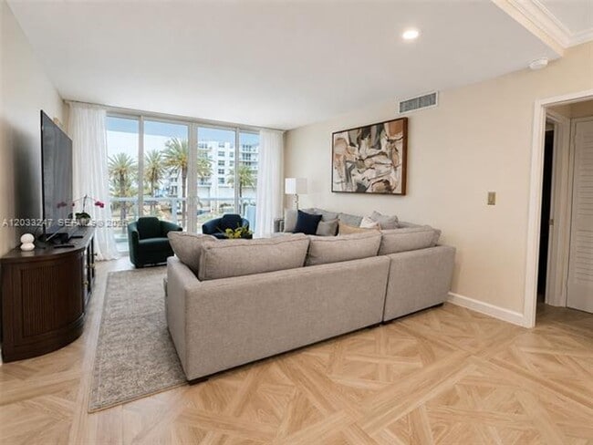 Building Photo - 5700 Collins Ave