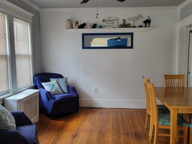 Building Photo - 20 S Martindale Ave