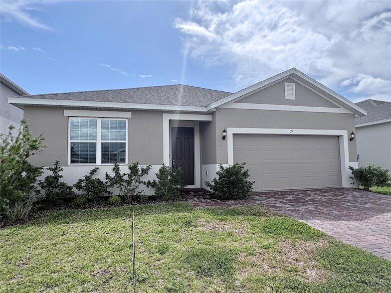 Foto principal - 609 Duke Dr