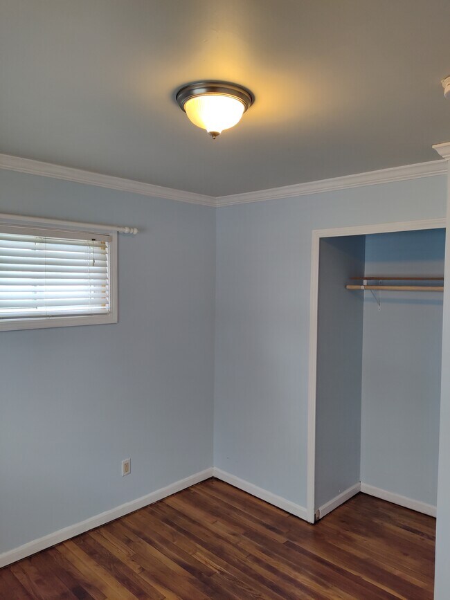 Building Photo - 1230 Candlewood Ln