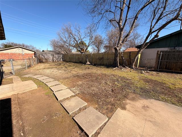 Foto del edificio - 1416 Norwood Dr