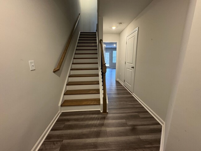 Photo - 1129 Lily Loch Wy Townhome