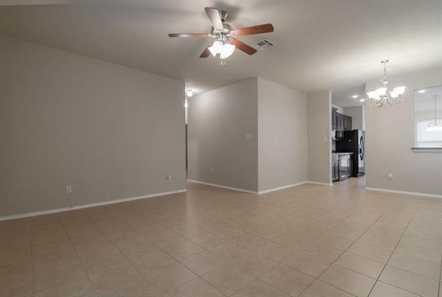 Building Photo - 2109 Pine Knoll Way