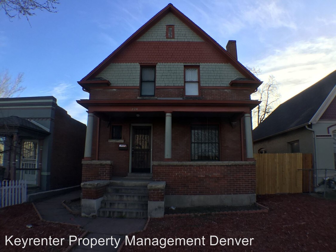 Primary Photo - 724 Fox St