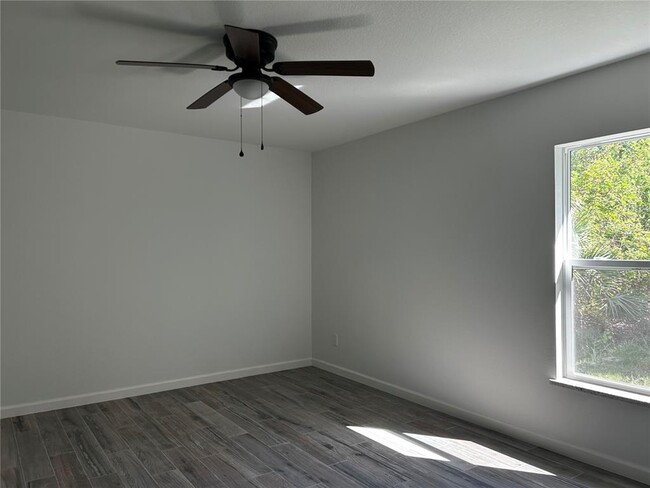 Foto del edificio - 14039 Dusty Ln