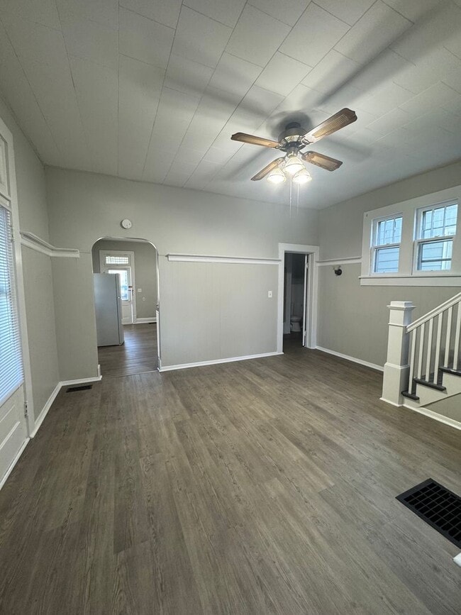 Foto del edificio - 3 Bedroom Single Family Home Near Columbia...