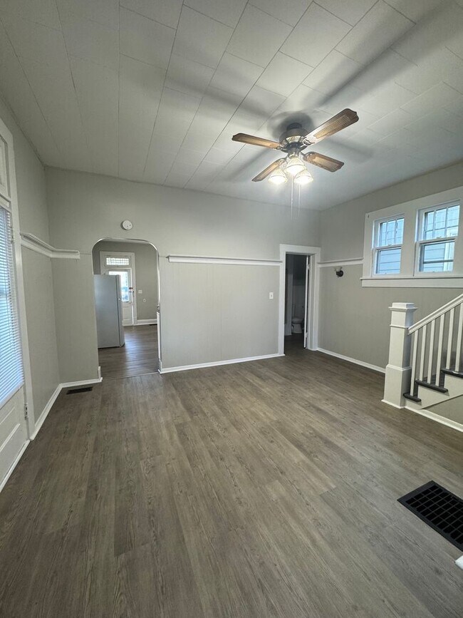 Foto del edificio - RENT SPECIAL: $300 off second month's rent...