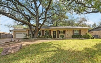 Building Photo - 5903 Highland Hills Dr