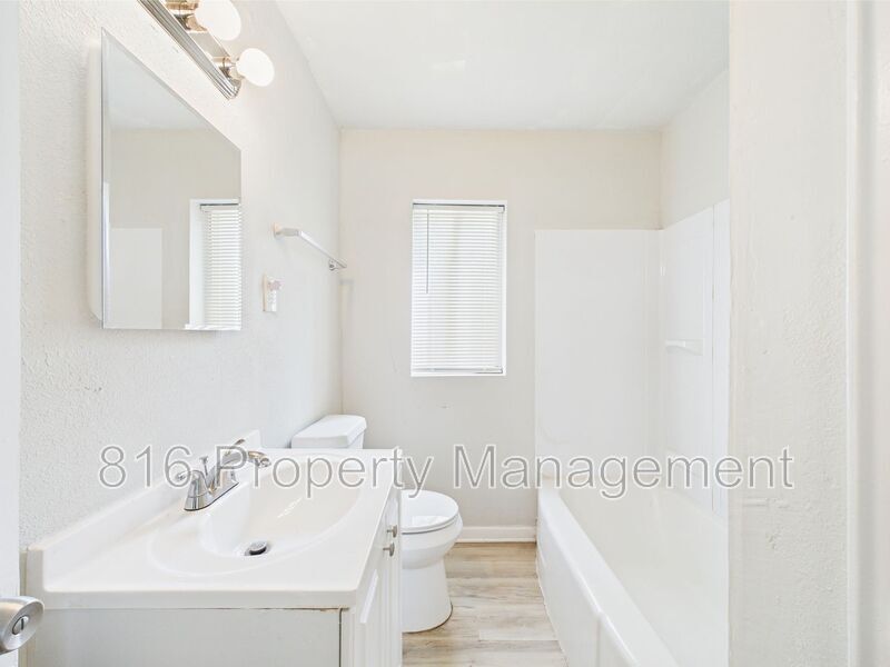 Primary Photo - 1625 Washington Blvd