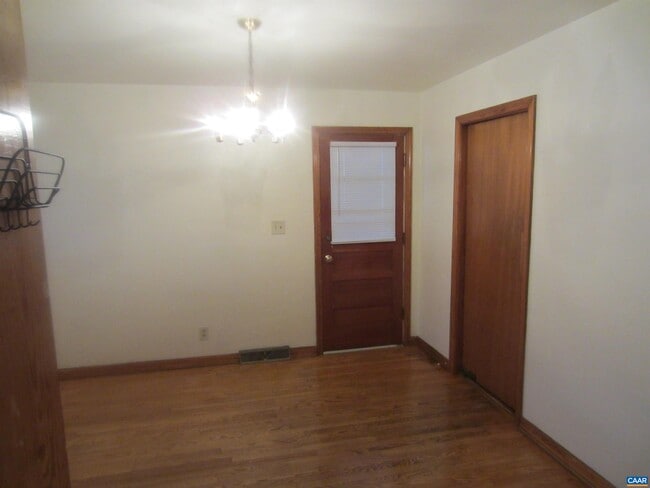 Building Photo - 2620 Hydraulic Rd