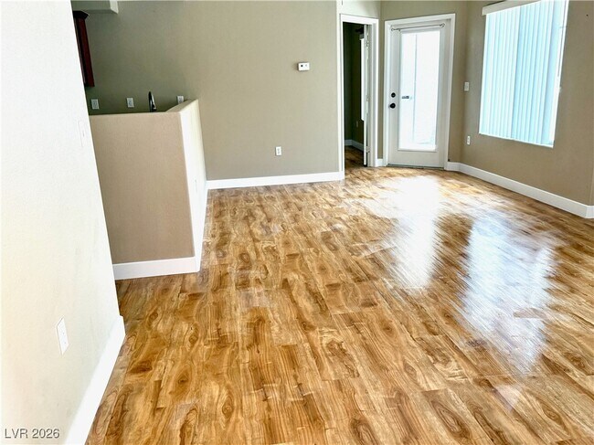 Foto del edificio - 9303 Gilcrease Ave