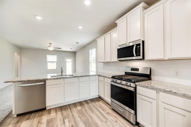 Building Photo - 2020 Yarborough Dr