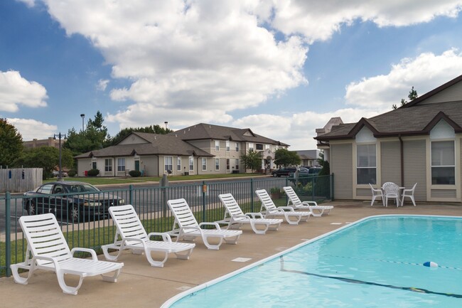 Piscina - Chesterfield Village