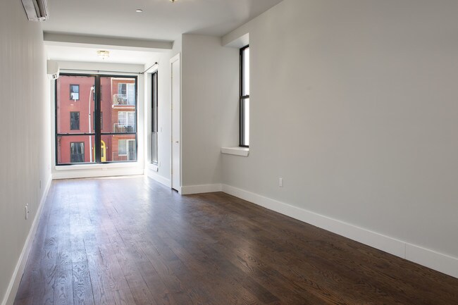Foto del edificio - 489 Washington Ave