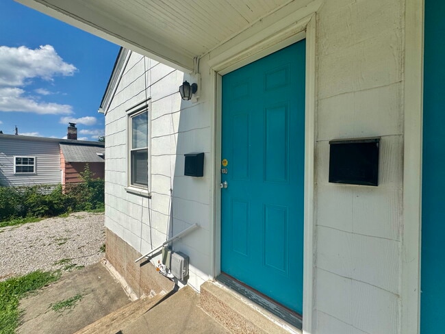 Foto del edificio - 9760 Clyde Ave