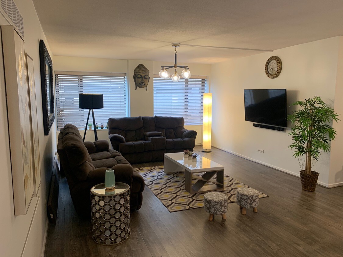 Sala de estar - 19 1st St S