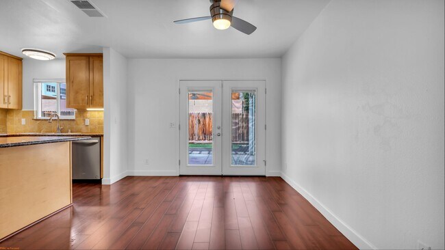 Foto del edificio - 53635 Avenida Bermudas