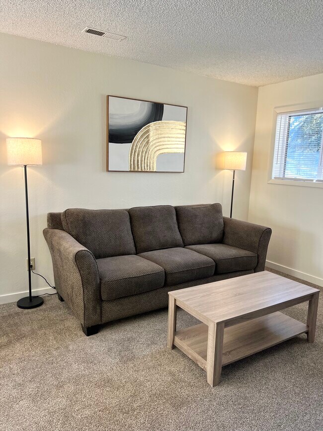 Sala de estar - 219 14th Ave S