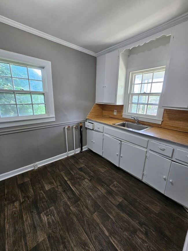 Foto del edificio - 2 BR off Nathan Hunt
