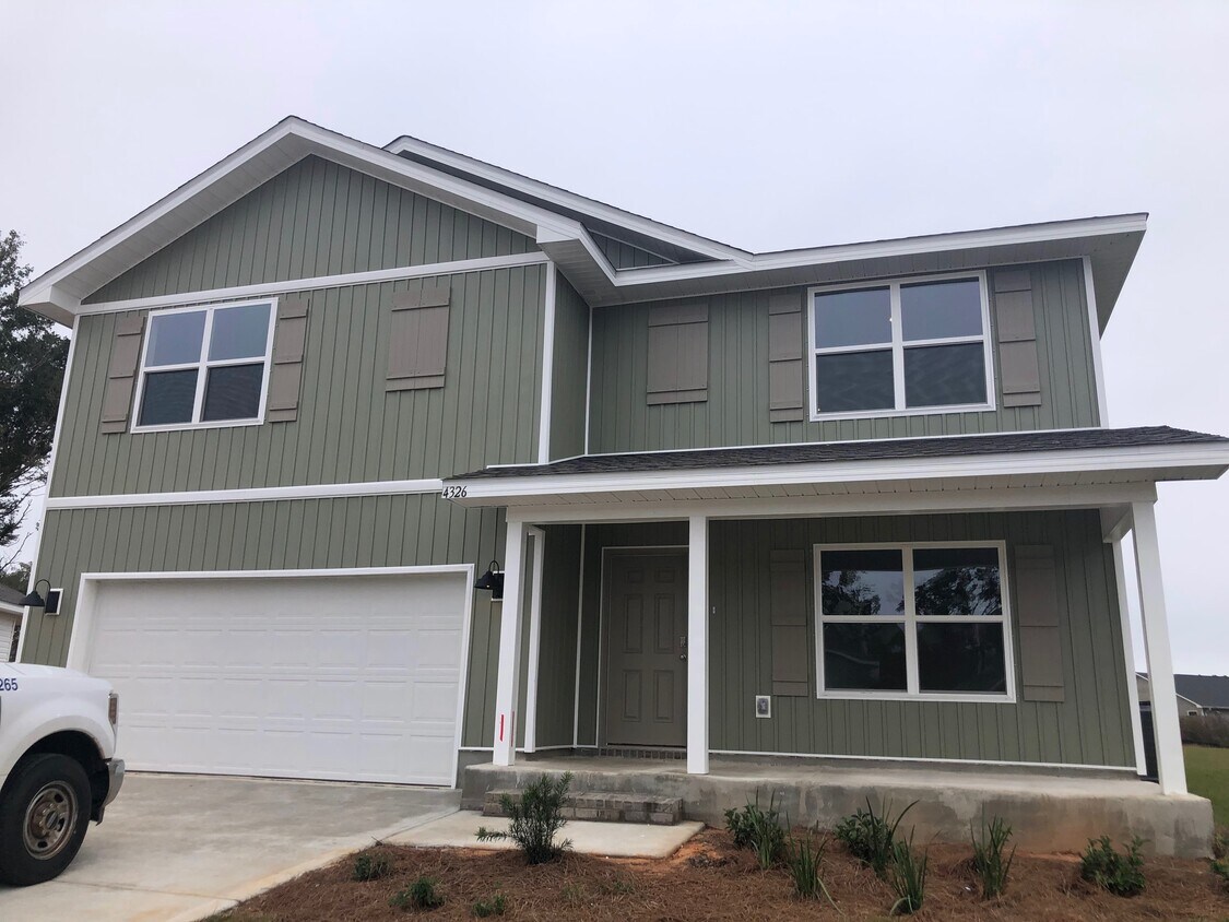 Foto principal - 4326 White Cedar Ct