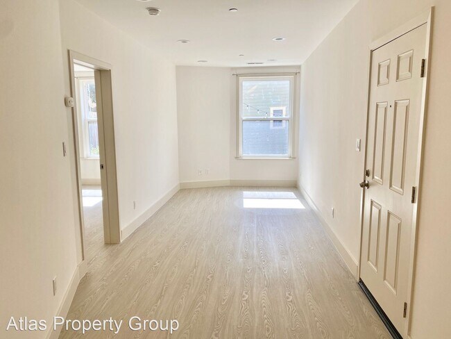 Building Photo - 1435-1439 Hyde St