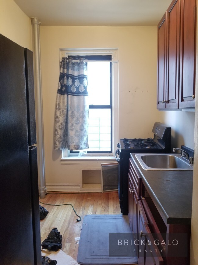2111 Beekman Pl Unit 3C, Brooklyn, NY 11225 Condo for Rent in