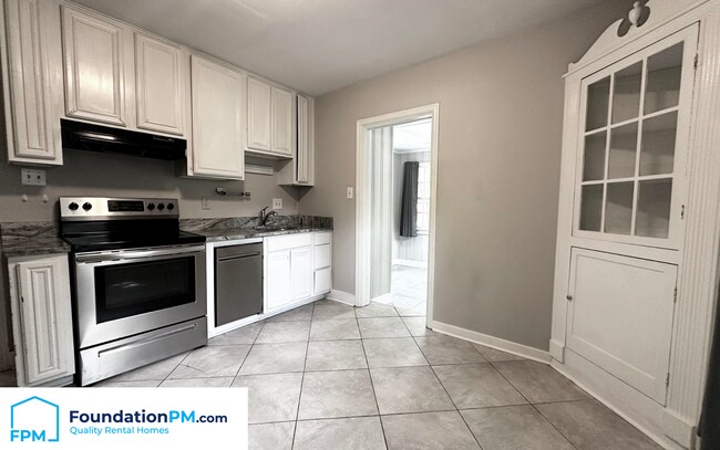 Foto del edificio - 3544 Marion Ave