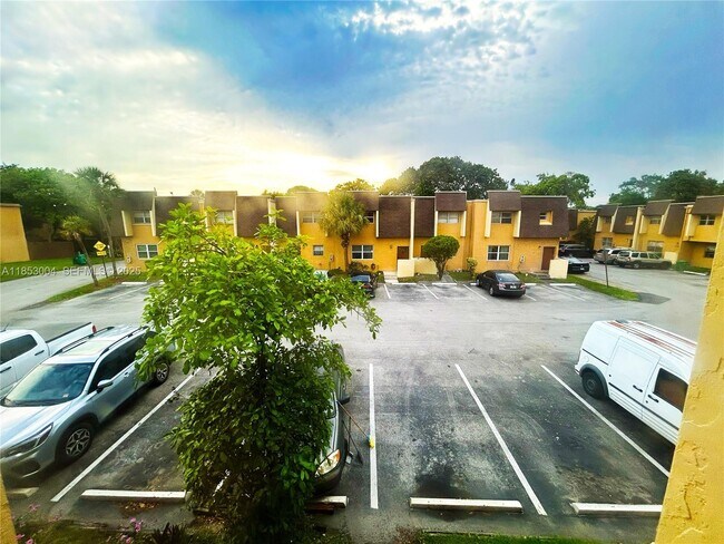 Foto del edificio - 5603 Blueberry Ct