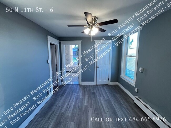 Foto del edificio - 50 N 11th St