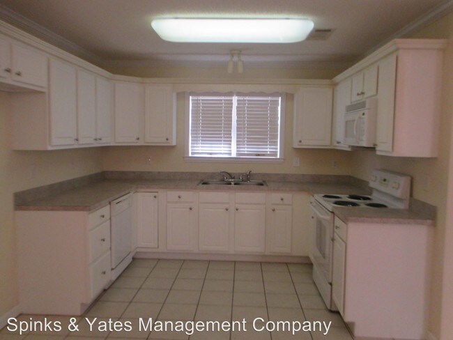 Building Photo - 3 br, 2 bath House - 113 Waters Edge Drive