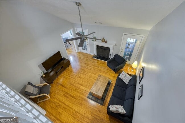 Building Photo - 1445 Oakridge Cir