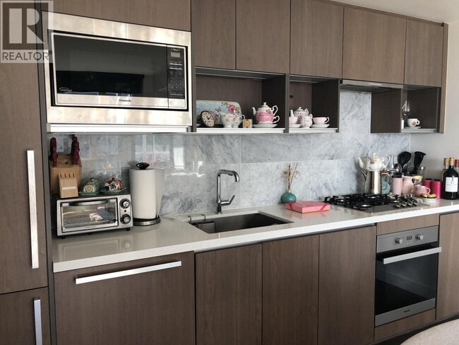 Photo du bâtiment - 68 Smithe St