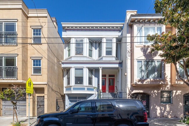 Alternate - 35-39 Oakwood St