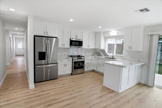 Foto del edificio - 31615 Hunter Ln