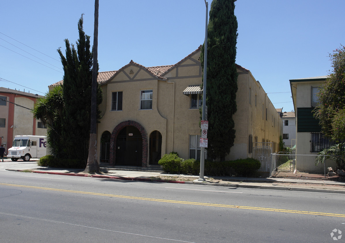 Building Photo - 4201 S Council St