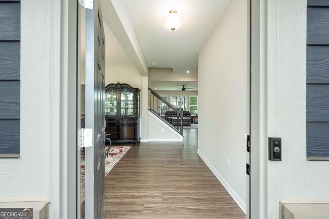 Building Photo - 8050 Stiner Grv