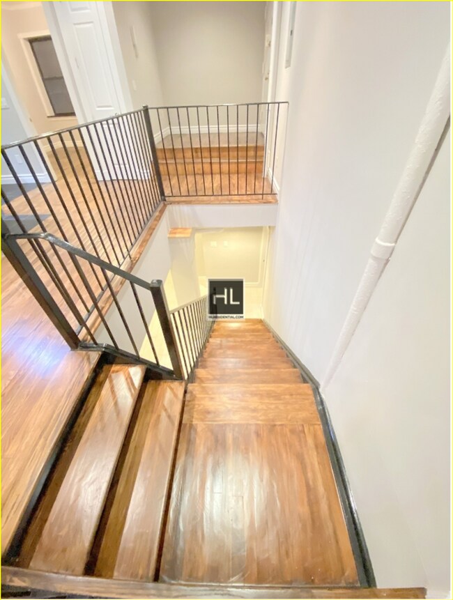 Foto del edificio - W 52ND ST.